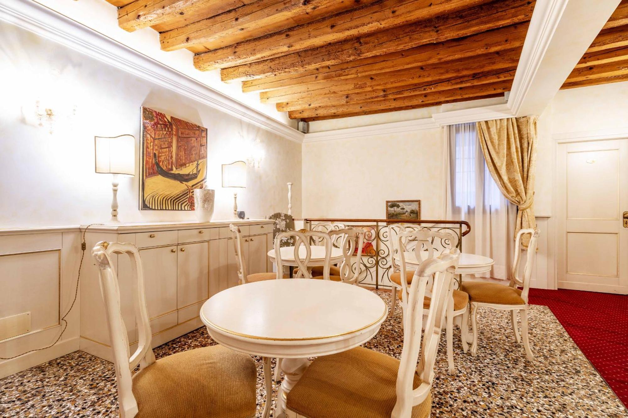 Residence Ca' Di Malta Arsenale By Wonderful Italy Венеция Экстерьер фото